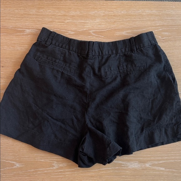Gap linen shorts high waisted 4” bundle of 2 black and white - Picture 3 of 9